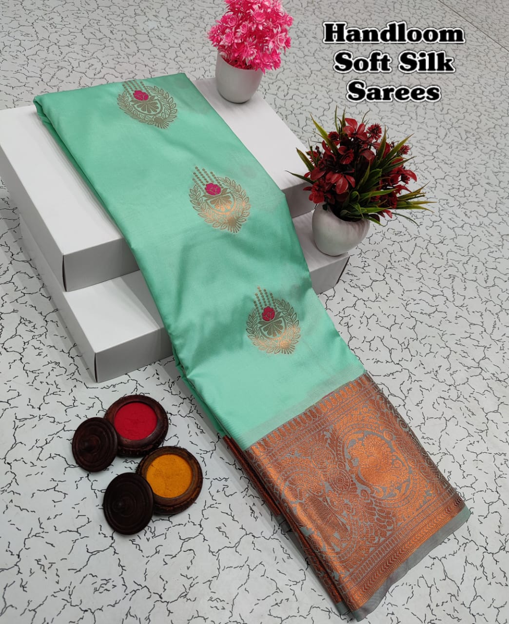 Shop premium Kanchipuram Handloom Soft Silk Saree with copper zari border, rich meena pallu & contrast blouse. Elegant saree for weddings & festivals.